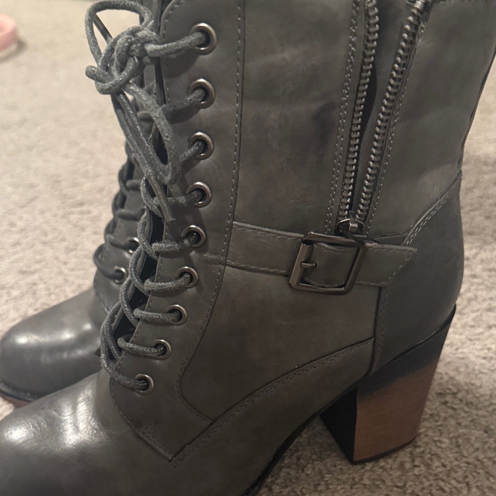 Elegant Charcoal Lace-Up Boots